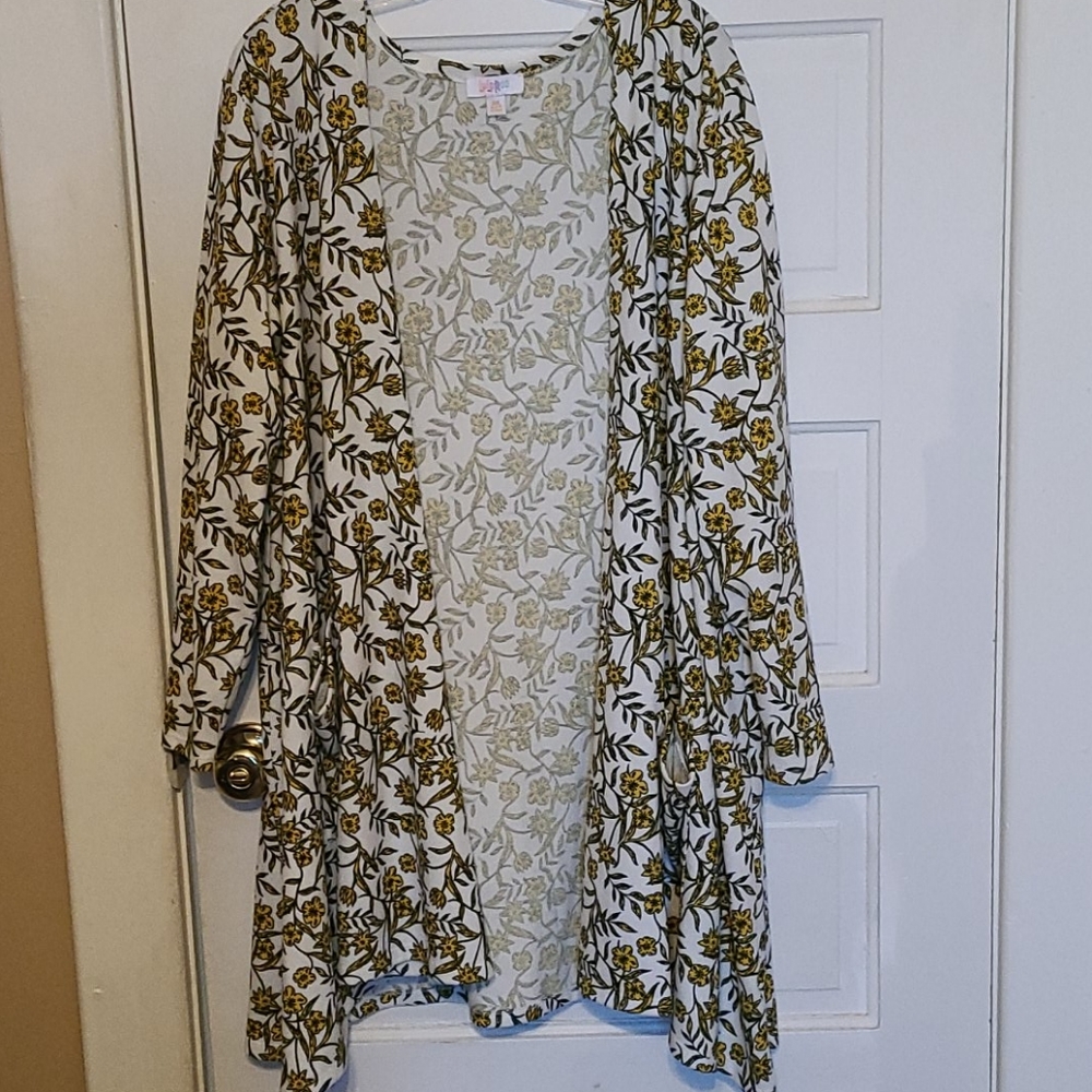 LuLaRoe cardigan